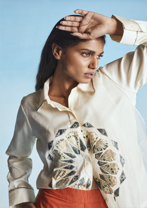 Ivory Morrocan Applique Shirt With Shorts