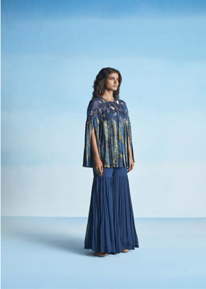 Navy Abstract Pleated Cape Set