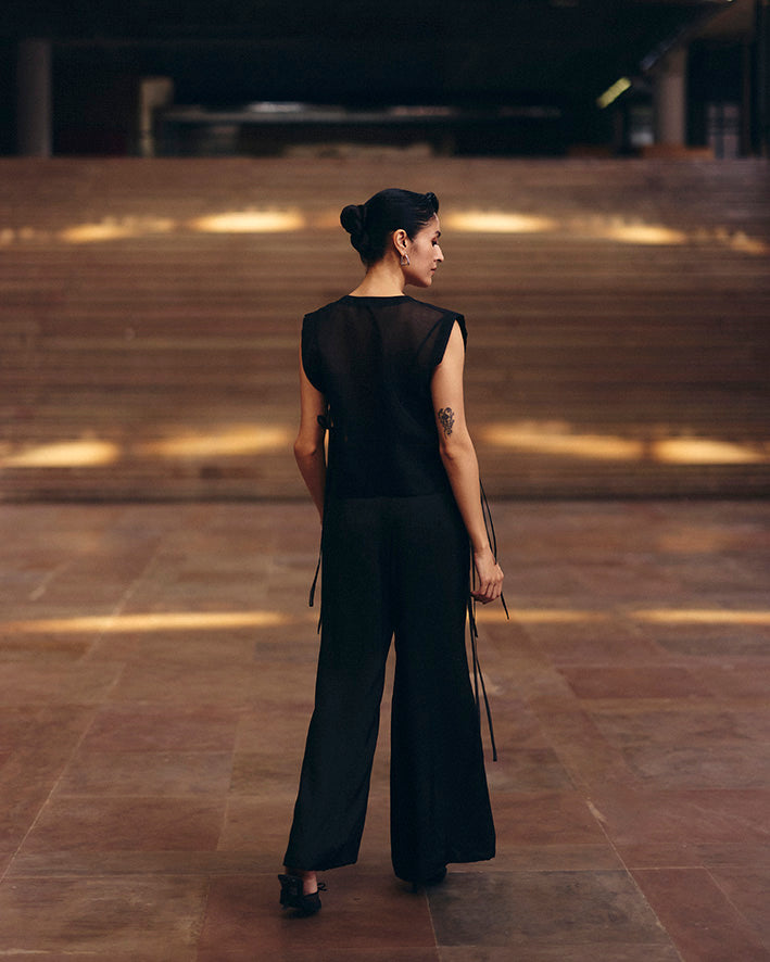 Black Metallic Floral Bib Set