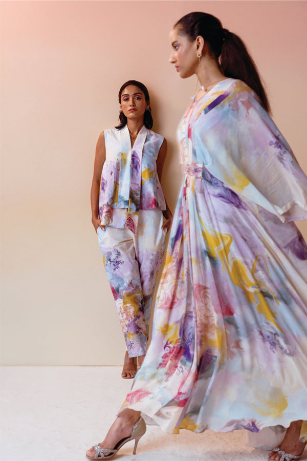Swirl Print Pleated Kaftan.